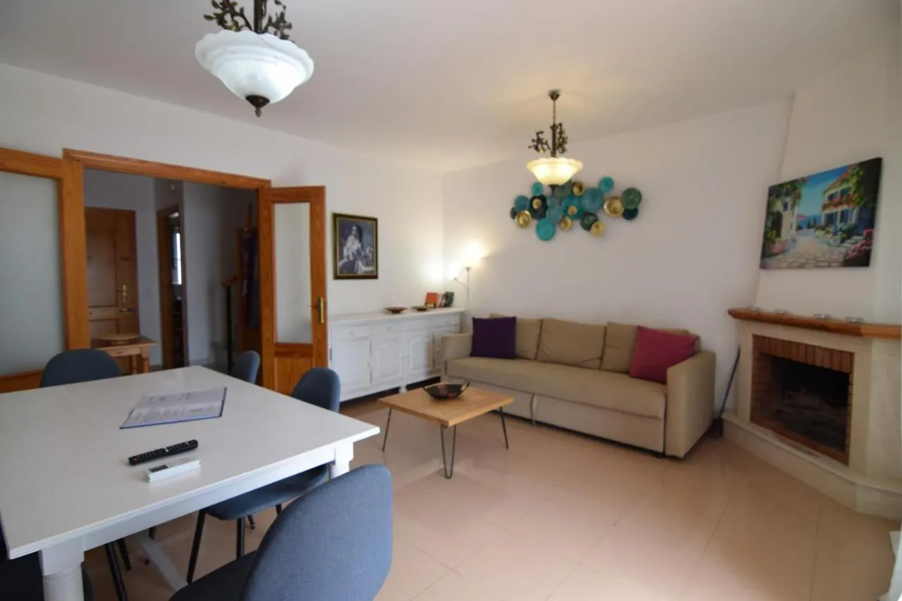 Urb Pueblo Mediterraneo 内尔哈